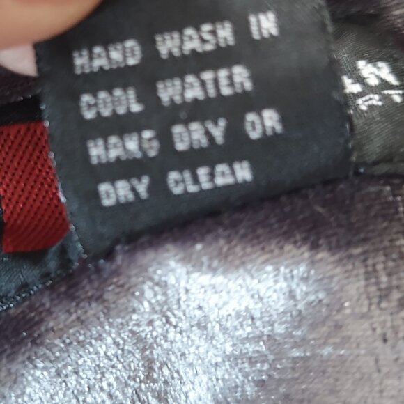 Hartman Sport Women's Size Medium Silk Blend Velour Top Shirt Silver Gray - Picture 10 of 10